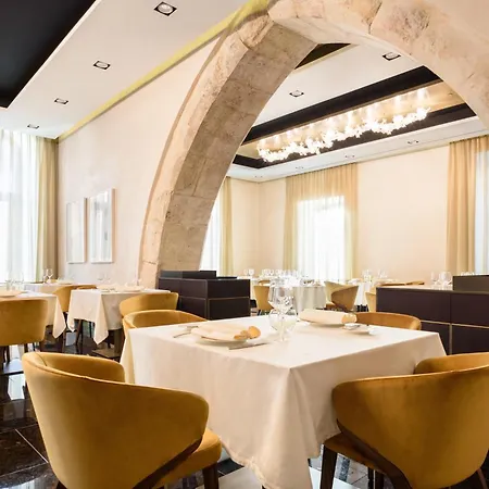 Hotel Aurea Museum By Eurostars Company